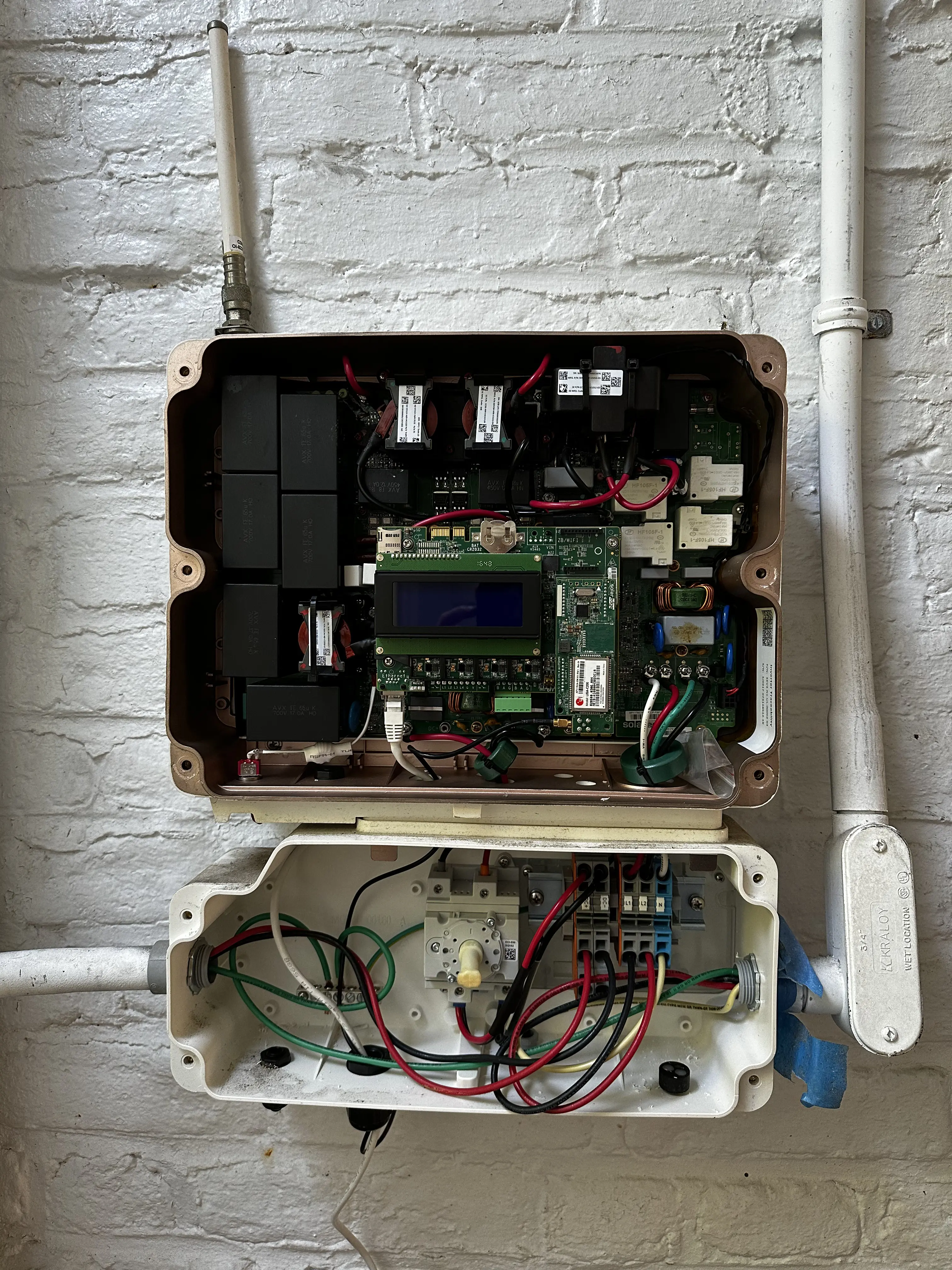 solaredge inverter opened